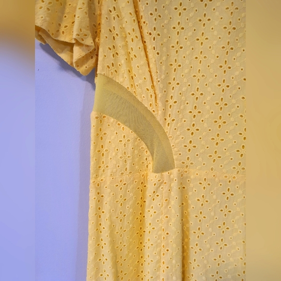 Karina Grimaldi Yellow Dress Size Large - Picture 4 of 9